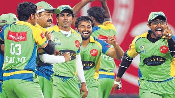 മോഹന്‍ ലാല്‍ ടീമുടമകളിലൊരാള്‍