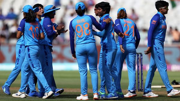 റണ്സ് എന്തുകൊണ്ട് കുറച്ചില്ല? റണ്സ് എന്തുകൊണ്ട് കുറച്ചില്ല?