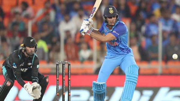 കോലിയുടെ റെക്കോഡ് തകര്‍ത്തു