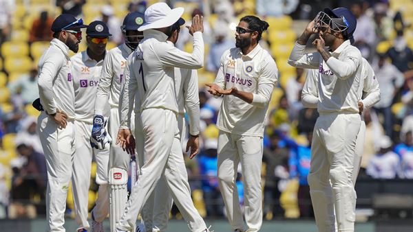 വമ്പന്‍ ജയവുമായി ഇന്ത്യ