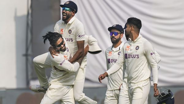 ഓസീസിന് ചാമ്പലാക്കി ജഡേജ