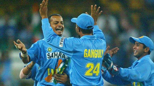 ബൗളിങ്ങിലും മുരളി ഹീറോ