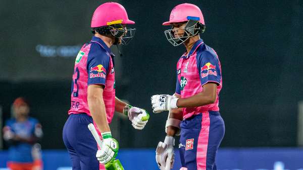 മധ്യനിരയുടെ പിന്തുണ