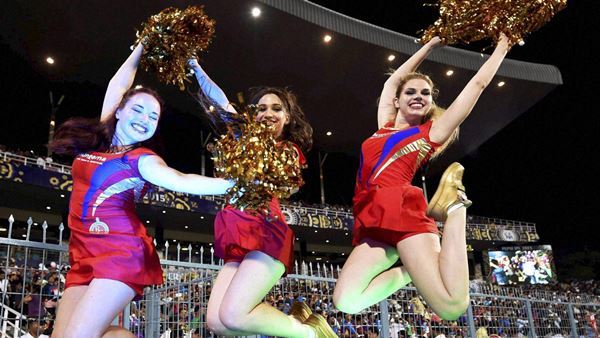 cheer girls