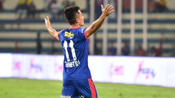 റഫറി അനുവാദം നല്‍കിയോ?