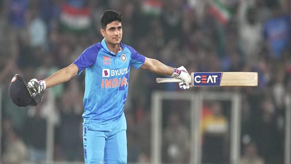 അടുത്ത സൂപ്പര്‍ സ്റ്റാറുകള്‍