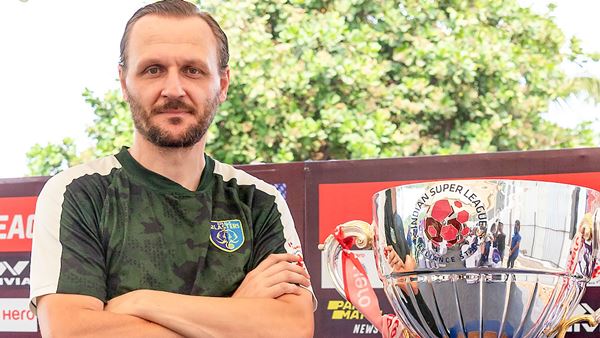 ഇവാന്റെ മുഖം പ്രൊഫൈല്‍ ആക്കൂ