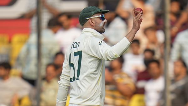 ടേണുണ്ട്, ബൗണ്‍സില്ല