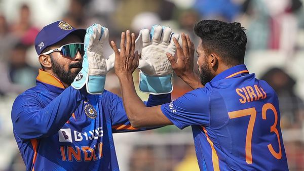 ആക്രമണോത്സകതയുള്ള പേസര് ആക്രമണോത്സകതയുള്ള പേസര്