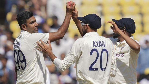 അശ്വിനെ ഉപയോഗിച്ചതില്‍ തെറ്റുപറ്റി