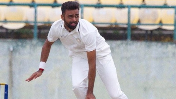 ജയദേവ് ഉനദ്ഘട്ട്