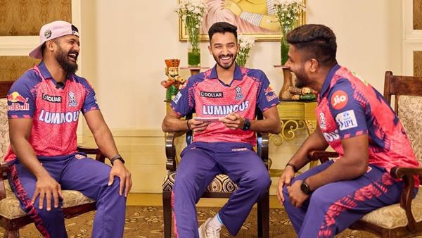 KM ASIF- SANJU SAMSON