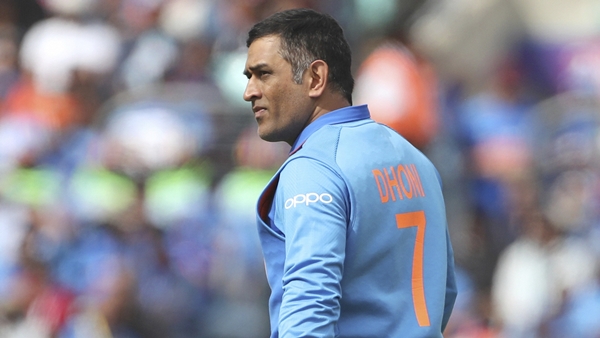MS DHONI