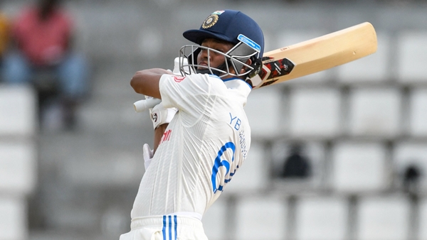 YASHAVI JAISWAL YASHAVI JAISWAL