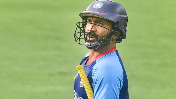 DINESH KARTHIK
