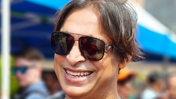 SHOAIB AKHTAR