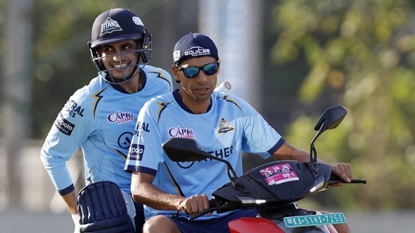 ashish nehra shubman gill