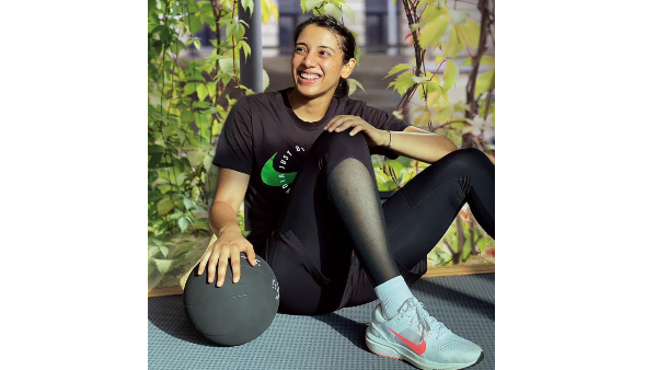 SMRITI MANDHANA SMRITI MANDHANA