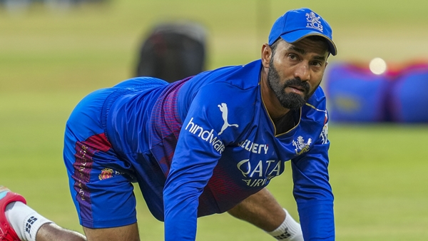 dinesh karthik