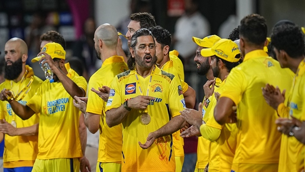 csk ms dhoni