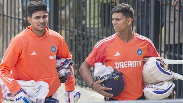 SHUBMAN GILL- YASHASVI JAISWAL