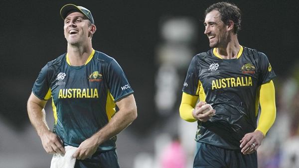 MITCH MARTSH- MITCH STARC