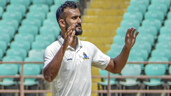 aakash deep ind vs nz