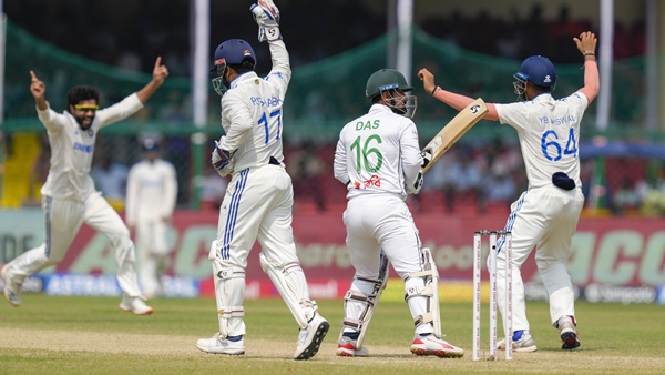 INDIA WICKET CELEBRATION