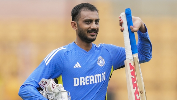 axar patel