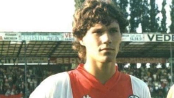 MARCO VAN BASTEN