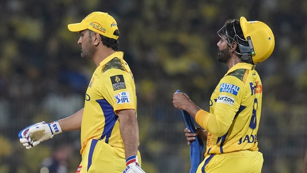 ms dhoni ravindra jadeja