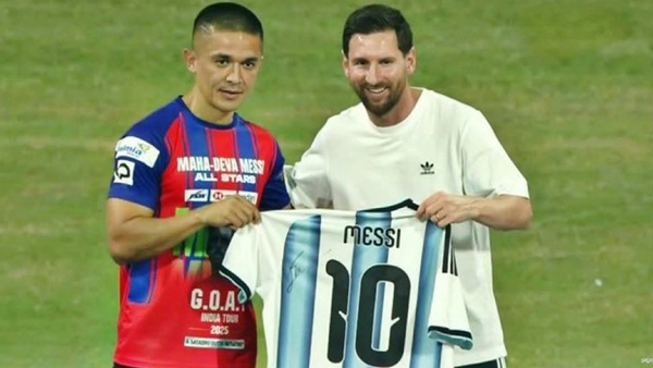MESSI CHHETRI MESSI CHHETRI