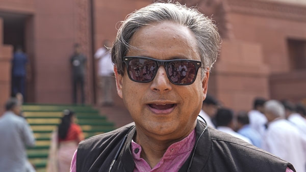 SHASHI THAROOR