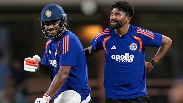mohammedsiraj-sanjusamson-1