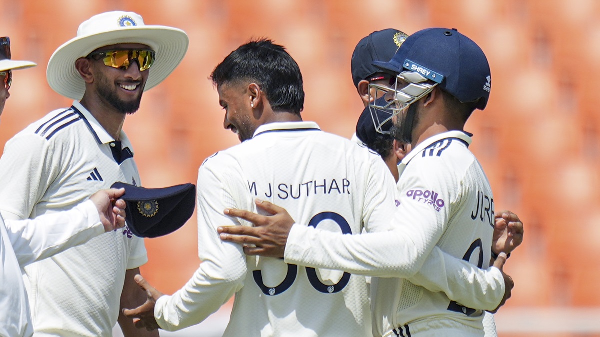 MANAV SUTHAR WICKET