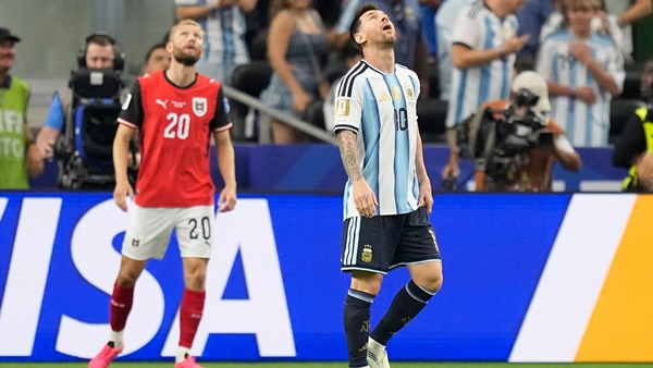 LIONEL MESSI LIONEL MESSI