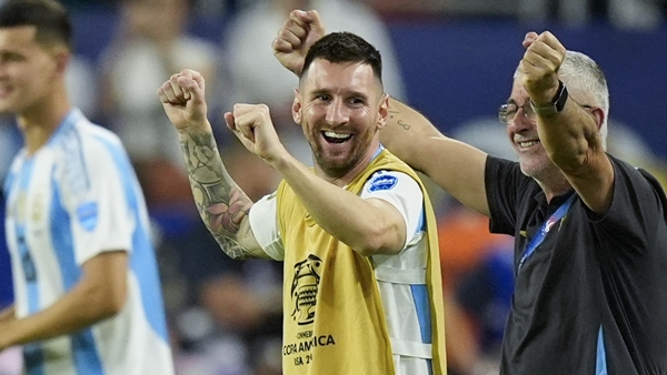 LIONEL MESSI LIONEL MESSI