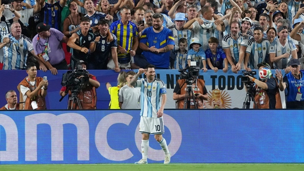 LIONEL MESSI LIONEL MESSI