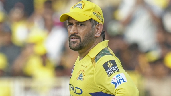 MS DHONI