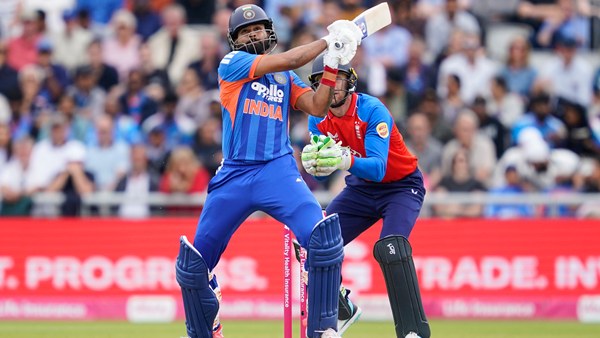 shreyas-iyer-1