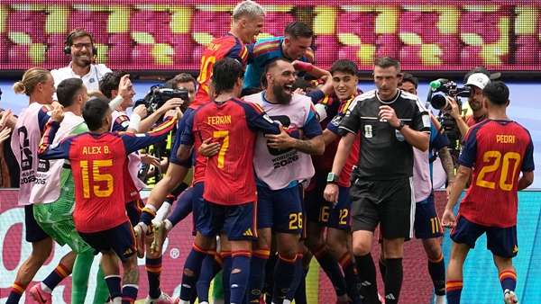 SPAIN WINS QUARTER SPAIN WINS QUARTER
