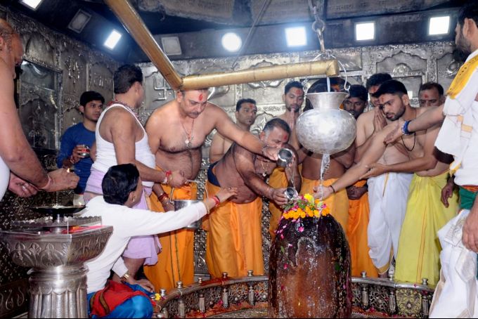 Sports Images of The Day (17 November 2019)