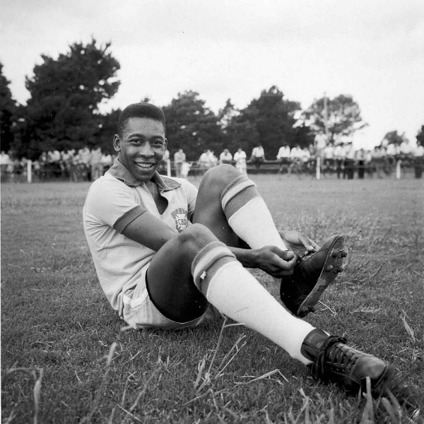 Pele: The Black Pearl who Conquered the World