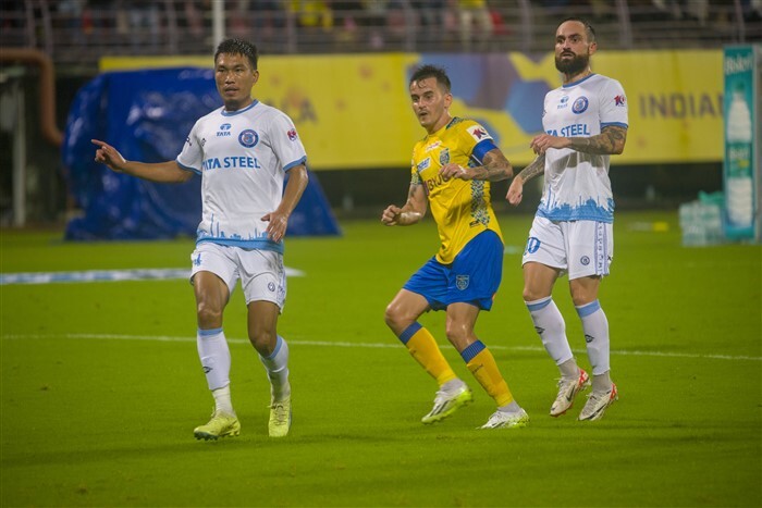 In Pics : Kerala Blasters vs Jamshedpur FC Match: Blasters wins second match