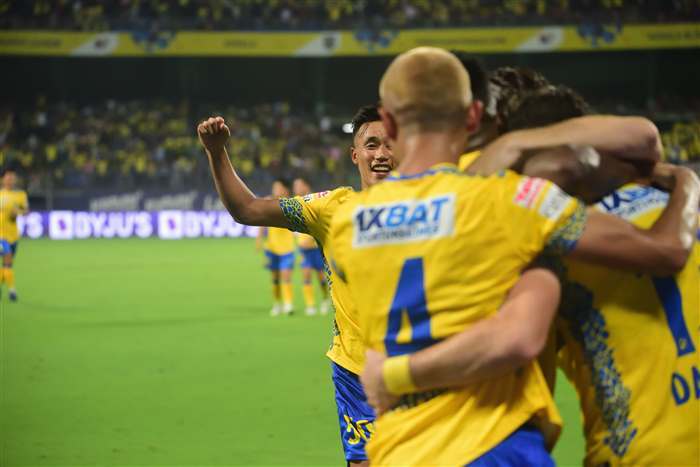 Kerala Blasters vs North East United FC Match Photos