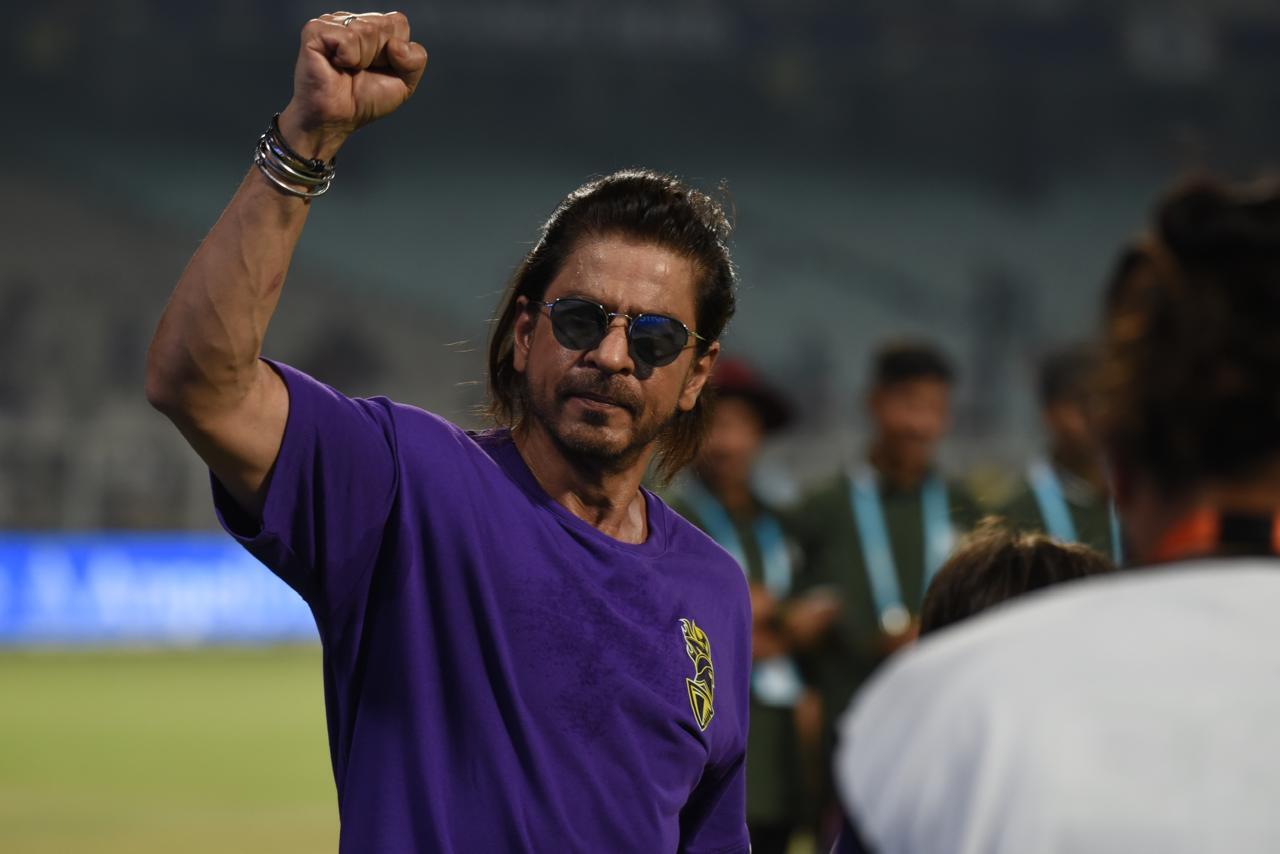 IPL 2024 Shah Rukh Khan Celebrates KKR Triumph With Victory Lap At 