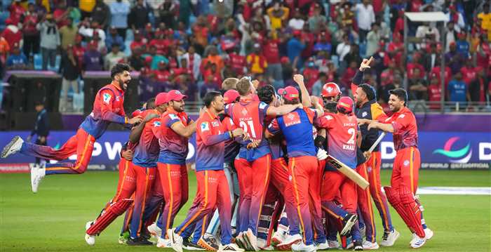 Winning Moments Dubai Capitals-1.