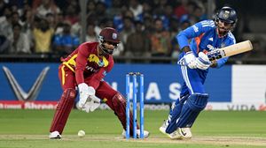 IND vs WI: திலக் வர்மா கடற்கரையில் நடப்பது போல் ரன் அவுட் ஆகிவிட்டார்.. சடகோபன் ரமேஷ் கடும் சாடல்