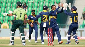 PAK vs SL: 110 ரன்களில் சுருண்ட பாகிஸ்தான்.. முத்தரப்பு பைனல் சுற்றுக்கு இலங்கை தகுதி
