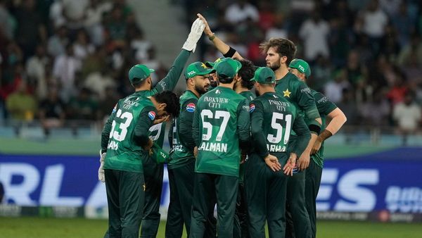 PAK vs BAN: 114 ரன்களில் சுருண்ட பாகிஸ்தான்.. முதல் ஒருநாள் போட்டியில் வங்கதேசத்திடம் படுதோல்வி